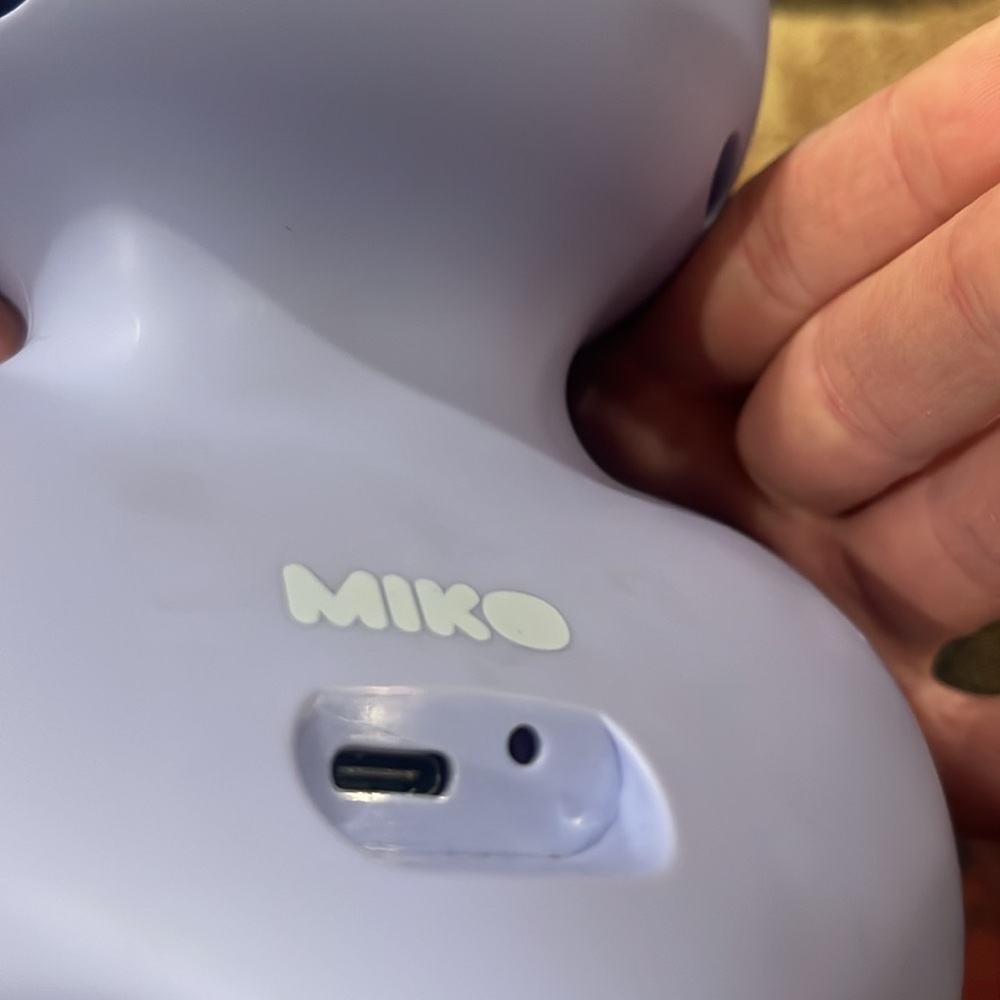 Miko 3: AI mini robot - Picture 6 of 6
